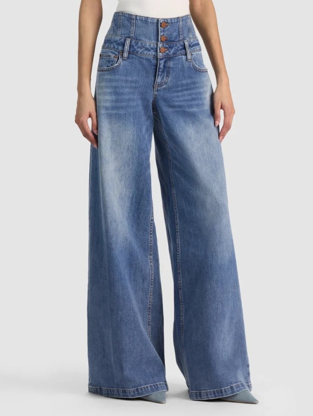 Alice + Olivia WHIT ULTRA HIGH BUTTON FRONT JEAN